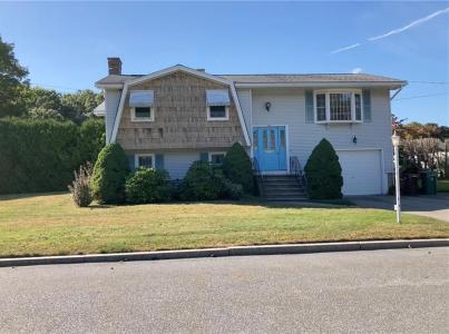 250 Ray Avenue, Woonsocket, RI 02895, USA