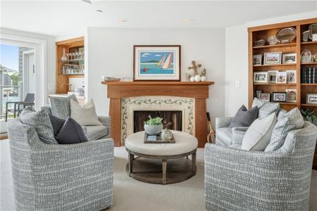 31 Coddington Wharf 24, Newport, RI 02840, USA