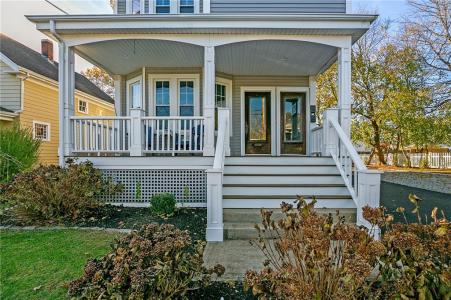20 Fenner Avenue 1, Newport, RI 02840, USA