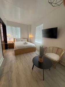 1036 Ocean Dr B309, Miami Beach, Florida 33139, USA