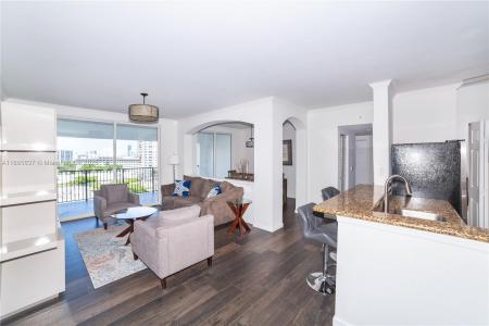 17150 N Bay Rd 2914, Sunny Isles Beach, Florida 33160, USA