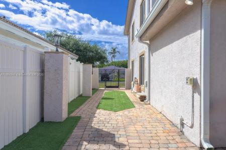 1660 NE 25th Ave, Pompano Beach, Florida 33062