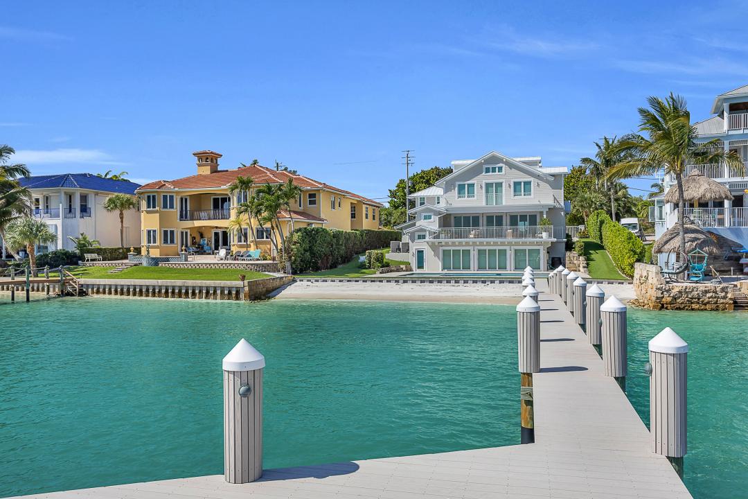 18119 SE Federal Highway, Jupiter, Floryda 33469, USA
