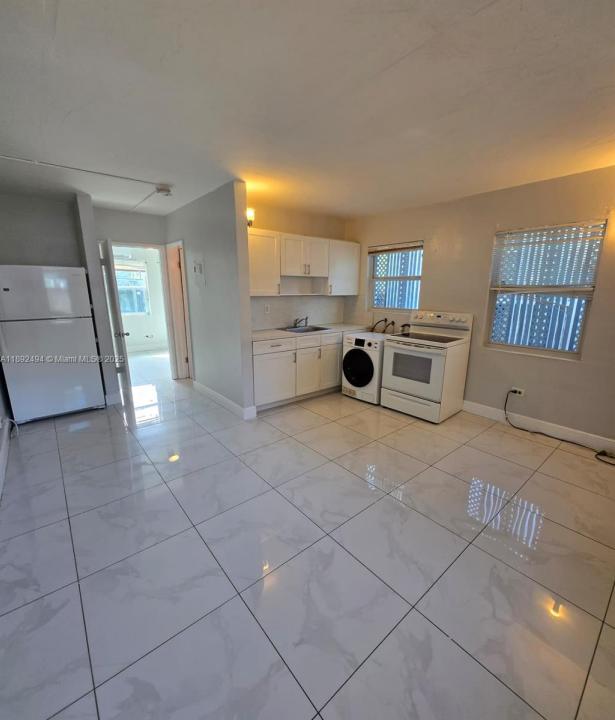 426 NW 14th Ave 1, Fort Lauderdale, فلوريدا 33311, الولايات المتحدة