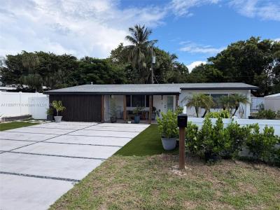 310 NE 12th Ave, Pompano Beach, Florida 33060, USA