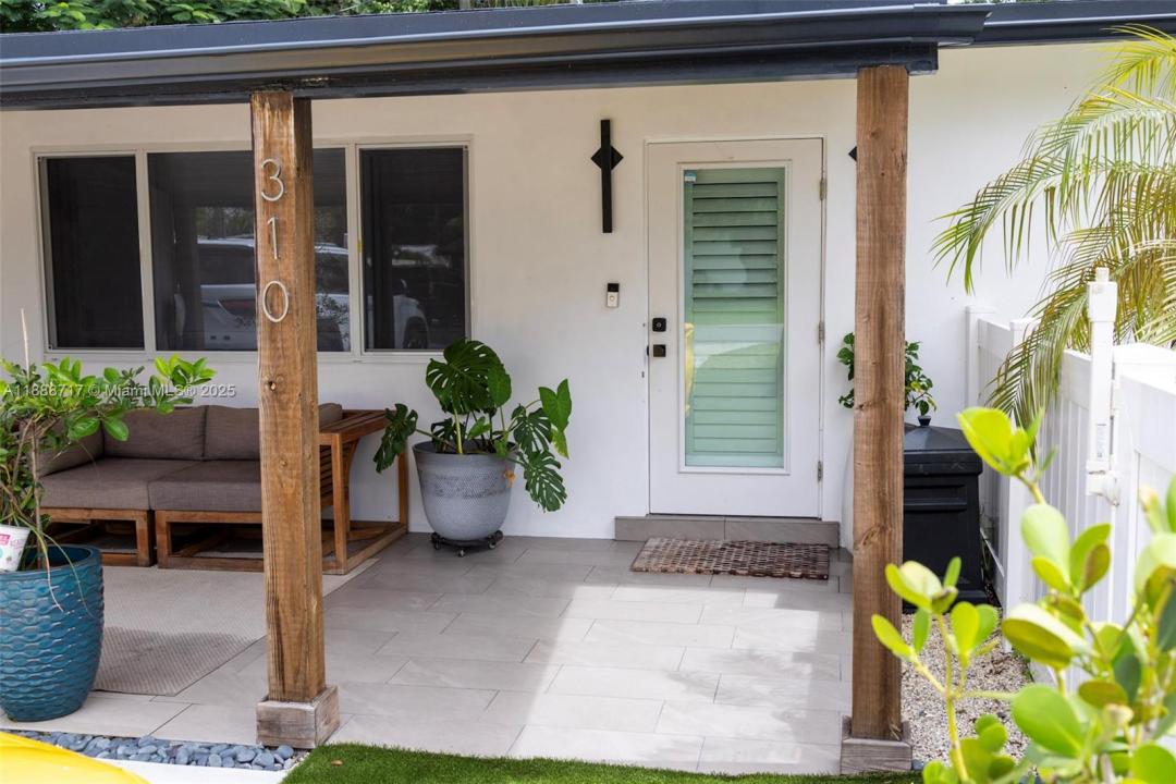 310 NE 12th Ave, Pompano Beach, Florida 33060, HOA KỲ