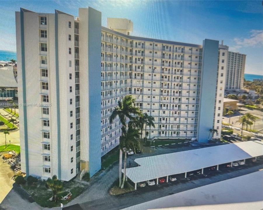 201 N Ocean Blvd 406, Pompano Beach, Florida 33062