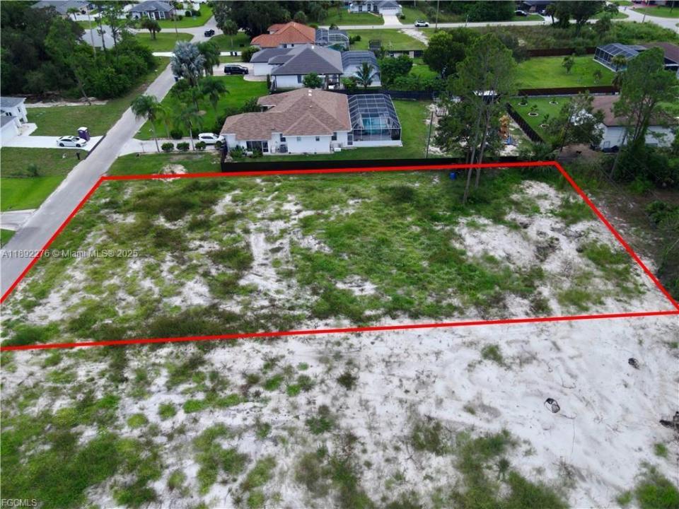 607 COLUMBUS AVE, Lehigh Acres, Florida 33972, HOA KỲ