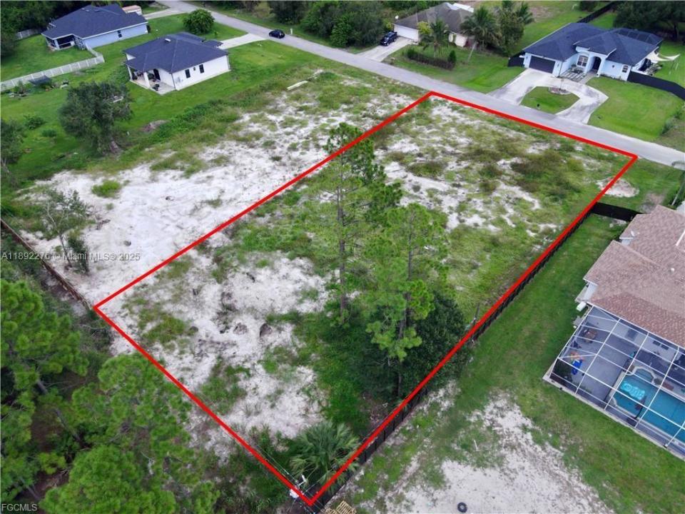 607 COLUMBUS AVE, Lehigh Acres, Florida 33972, HOA KỲ