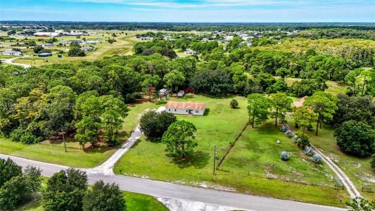 8077 primrose blvd, La Belle, Flórida 33935, Estados Unidos
