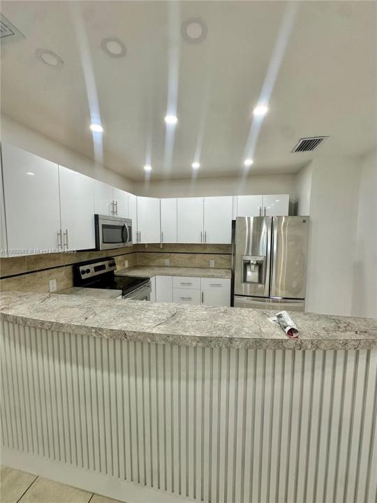 4111 SW 33rd St A, West Park, Florida 33023, Amerika Birleşik Devletleri