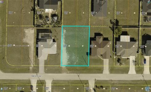1115 NW NW 9 TERR, Cape Coral, Florida 33993, USA