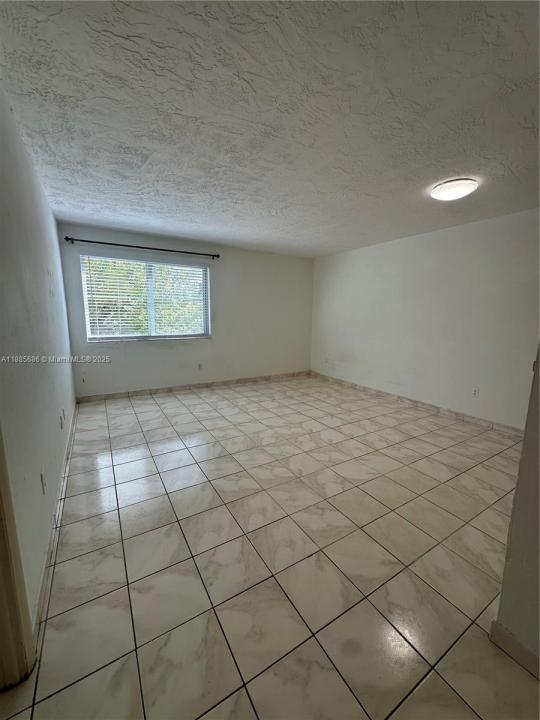 5505 NW 7th St W219, Miami, 佛罗里达州 33126, 美国