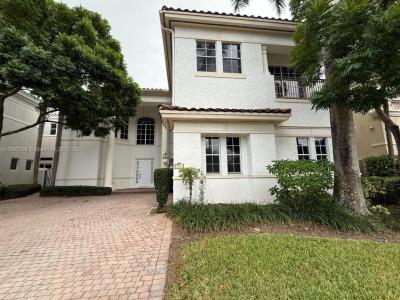996 Sanibel Dr, Hollywood, Florida 33019
