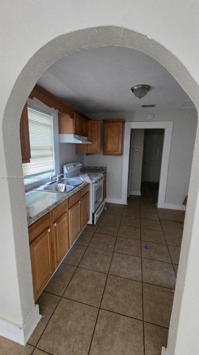 1971 Ella A, Jacksonville, Florida 32209