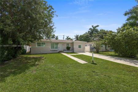 1468 NE 118th St, Miami, Florida 33161, USA