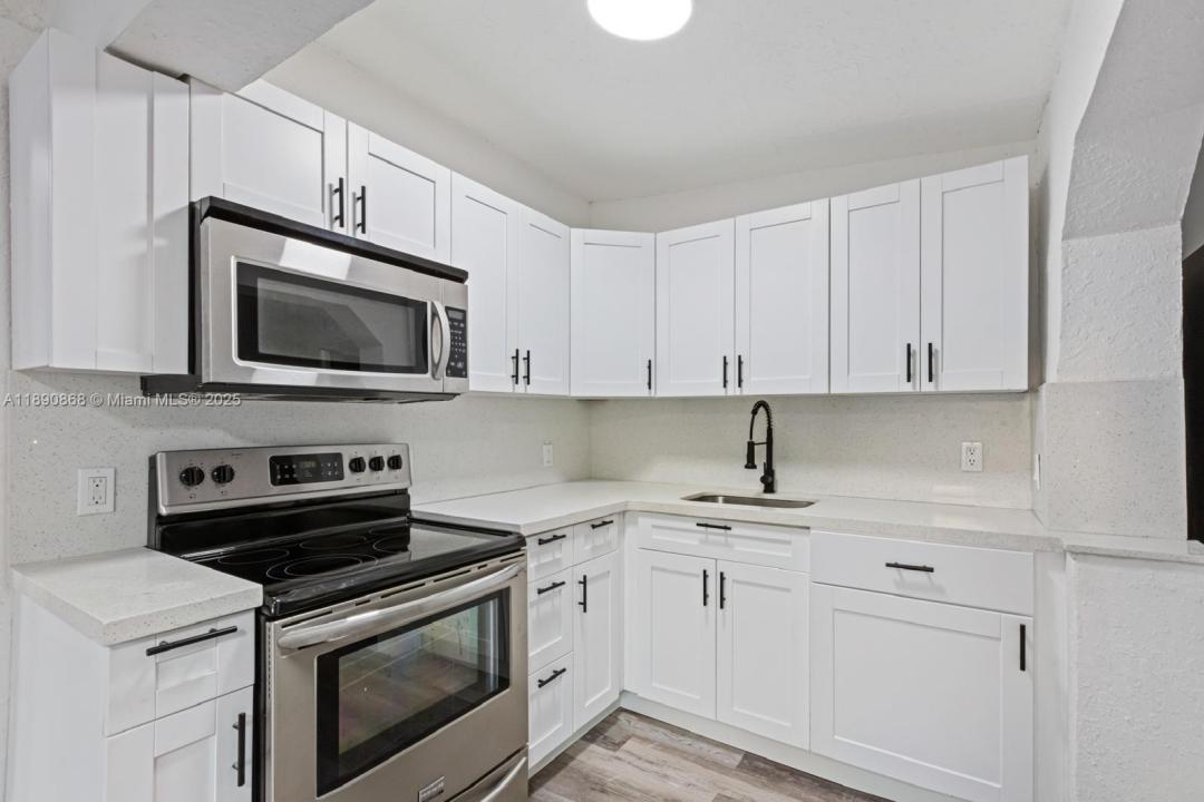 724 Burlington St n/a, Opa-Locka, Florida 33054