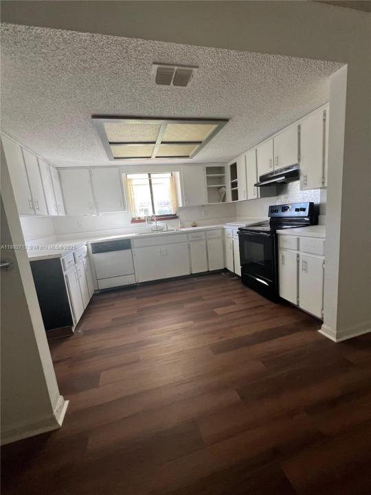 8935 SW 104th place, Ocala, Florida 34481