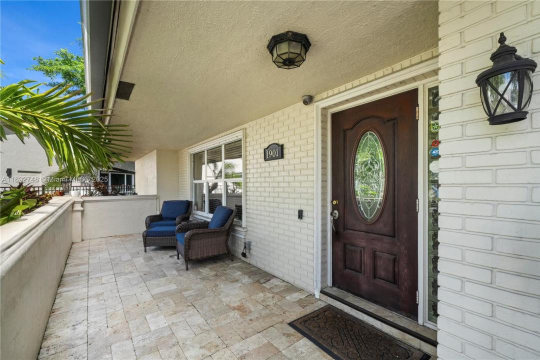 1901 NW 41 st street, Oakland Park, Florida 33309