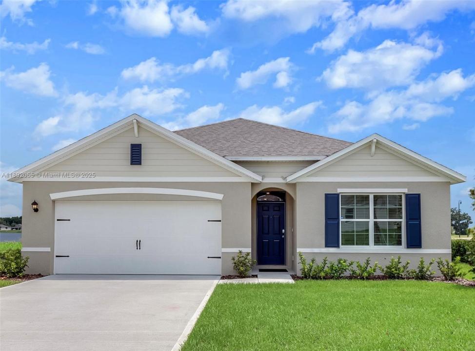 1032 Champion Ave, Lehigh Acres, פלורידה 33971, ארצות הברית של אמריקה