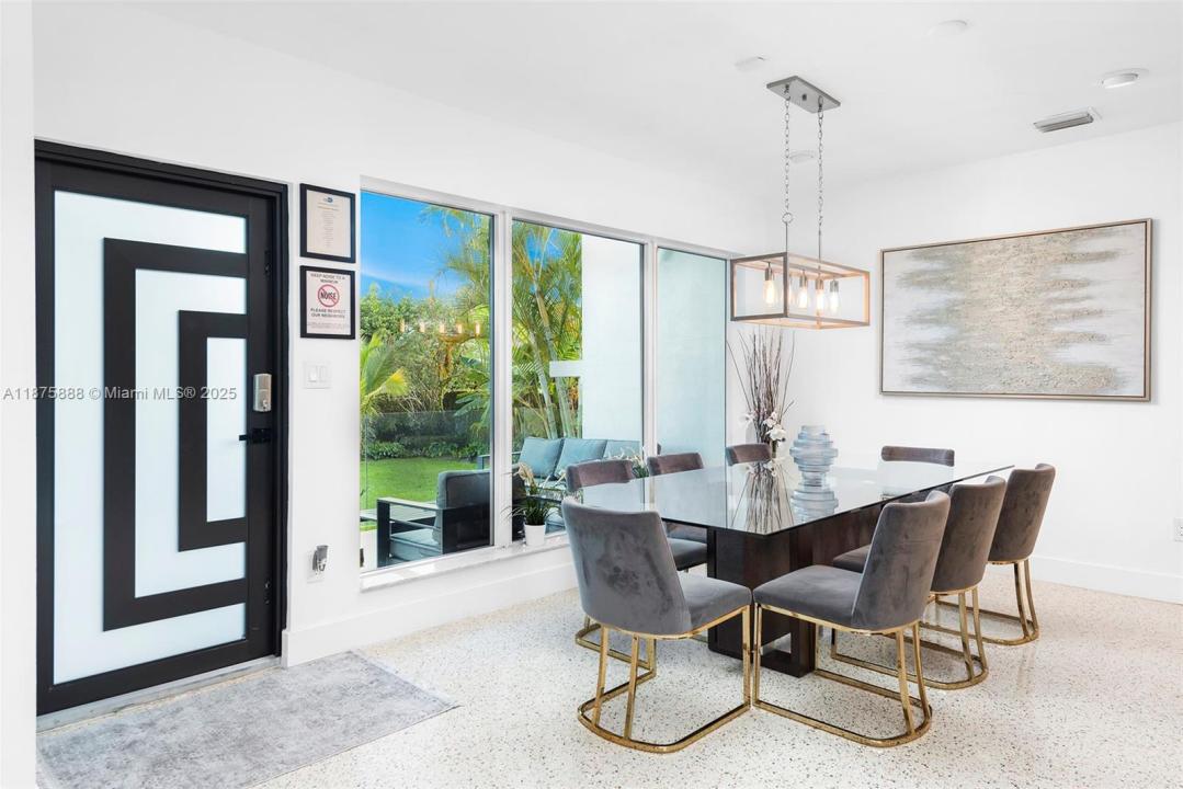 1019 NE 87th St, Miami, Florida 33138, HOA KỲ