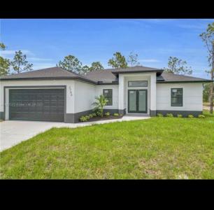 1900 Coy, Lehigh Acres, Florida 33971, USA