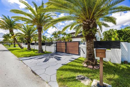 3800 SW 128th Ave, Miami, Florida 33175, USA