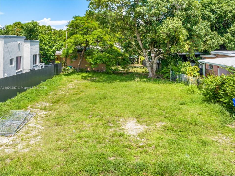 1881 NW 4th St, Miami, 佛羅里達州 33125, 美國