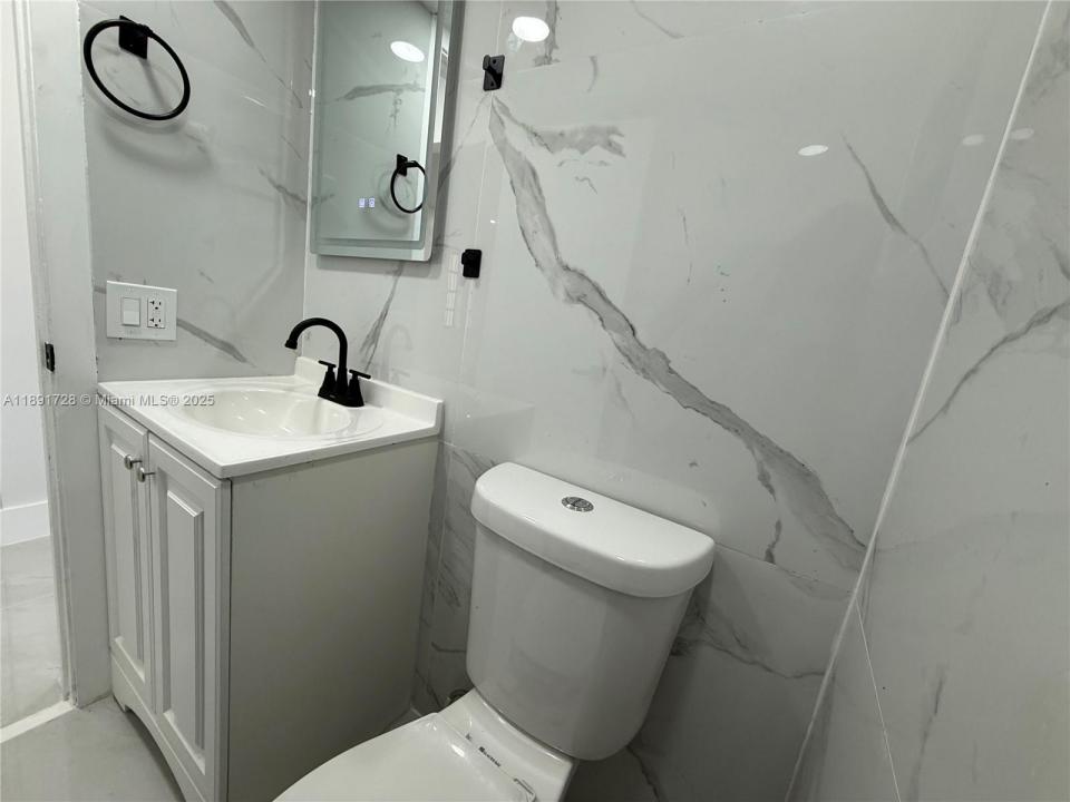 4534 NW 195th St, Miami Gardens, Floride 33055, États-Unis