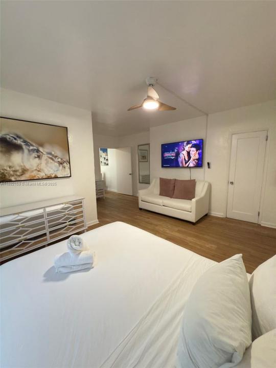 545 Michigan Ave 3, Miami Beach, Florida 33139