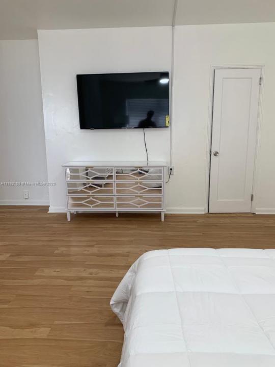 545 Michigan Ave 3, Miami Beach, Florida 33139