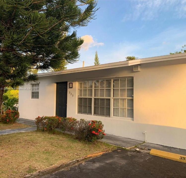 333-337 SE 23rd Ave, Boynton Beach, Florida 33435