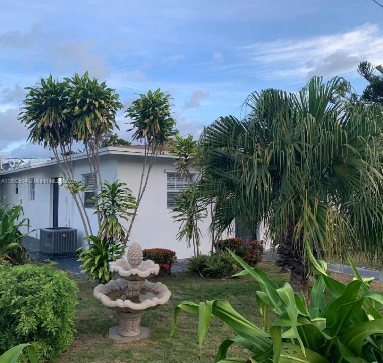 333-337 SE 23rd Ave, Boynton Beach, Florida 33435