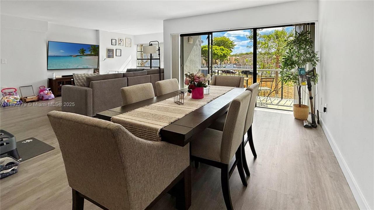 6300 SW 138th Ct 205, Miami, Flórida 33183, Estados Unidos