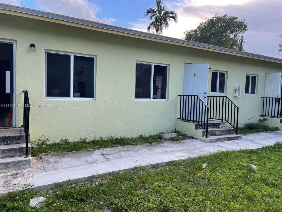 8321 NE Miami Ct, Miami, فلوريدا 33138, الولايات المتحدة