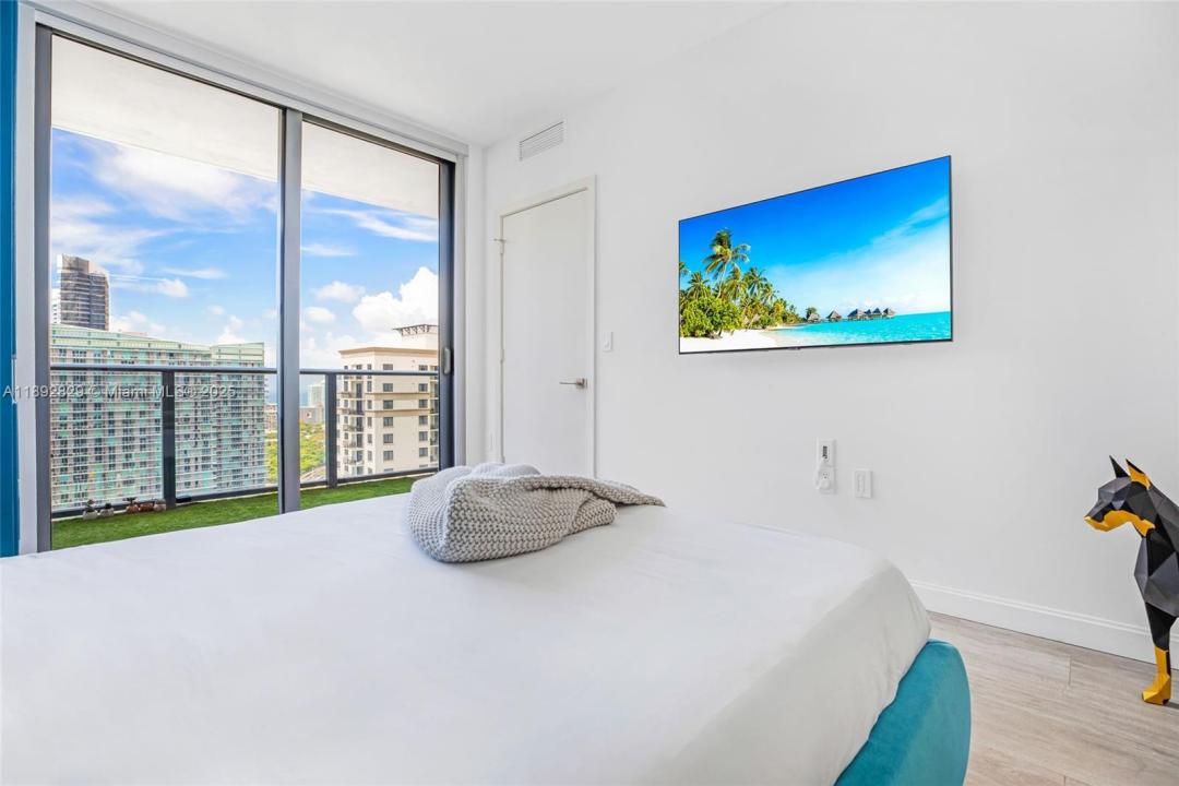 55 SW 9th St 3205, Miami, フロリダ 33130, アメリカ合衆国