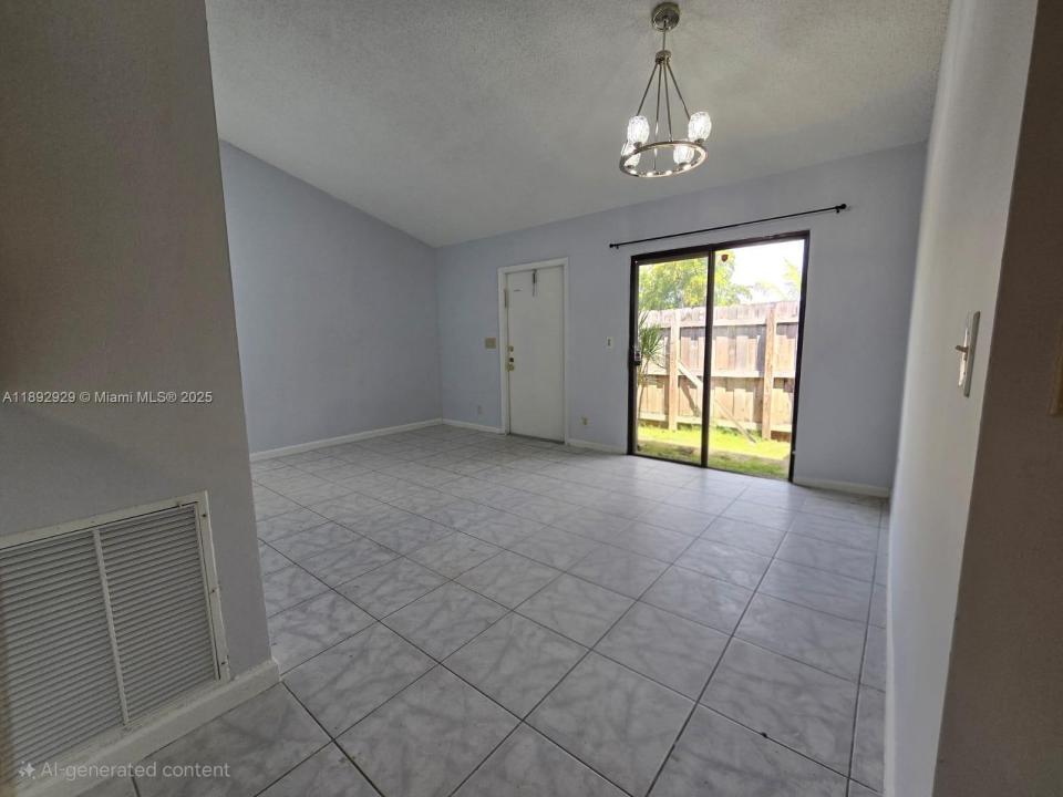 1213 SW 74th Ave 1213, North Lauderdale, Flórida 33068, Estados Unidos