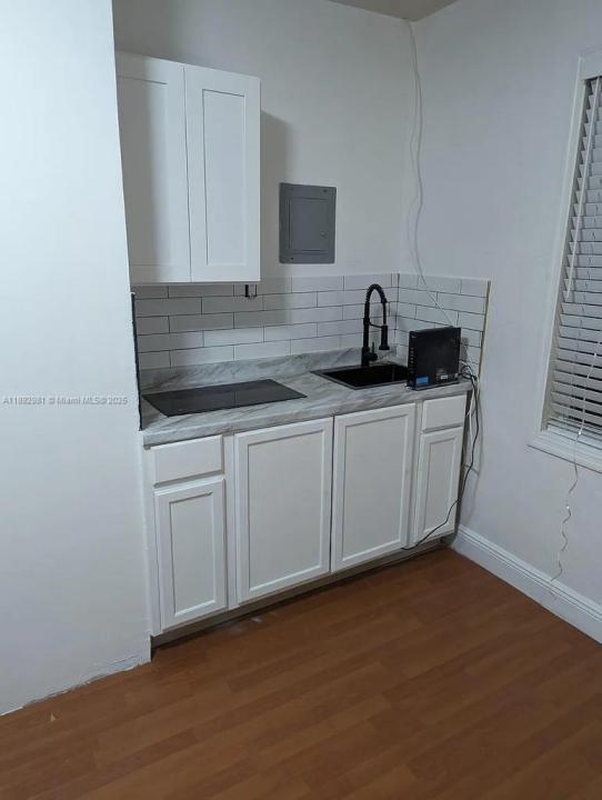 435 SW 33rd Ave 2, Miami, Florida 33135