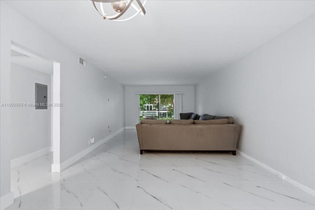 2303 Lucaya Ln E2, Coconut Creek, Florida 33066, Estados Unidos