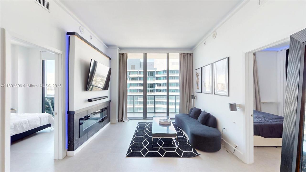 1300 S Miami Ave PH5209, Miami, Флорида 33130, Соединенные Штаты