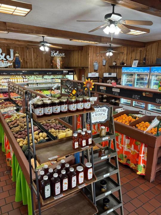 2777 W Hillsboro Blvd, Deerfield Beach, 佛羅里達州 33442, 美國