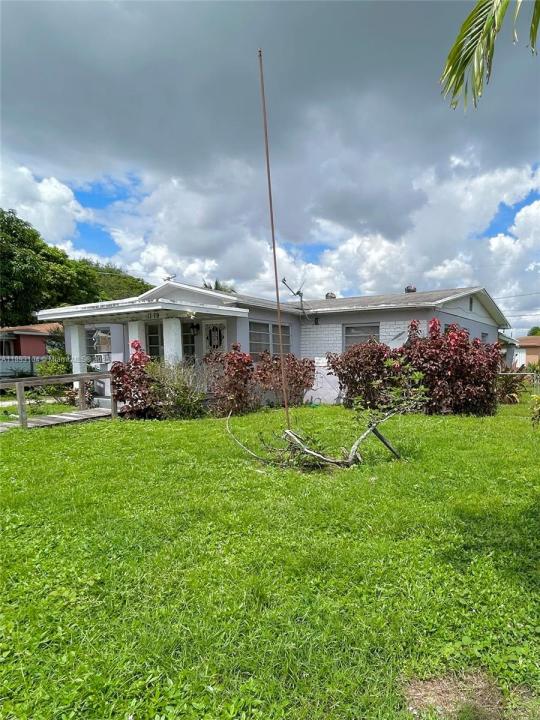 1779 NW 90th St, Miami, Florida 33147