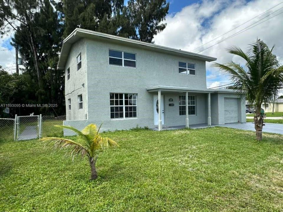 1189 NW 45th Ave, Lauderhill, Flórida 33313, Estados Unidos
