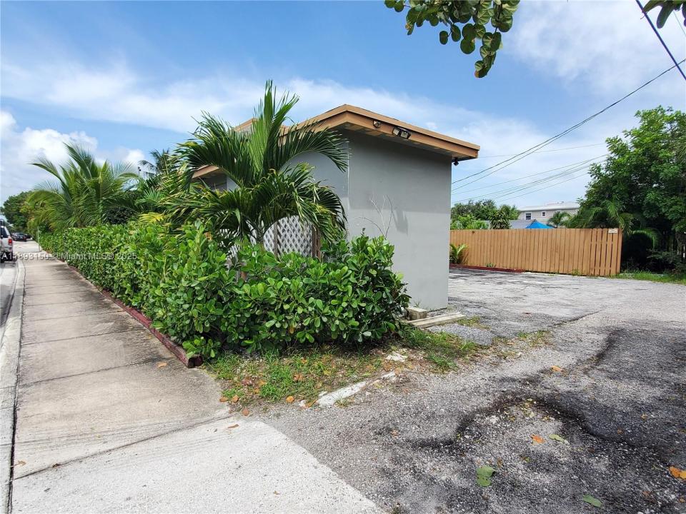 312 N 9th Ave N, Lake Worth, 佛羅里達州 33460, 美國