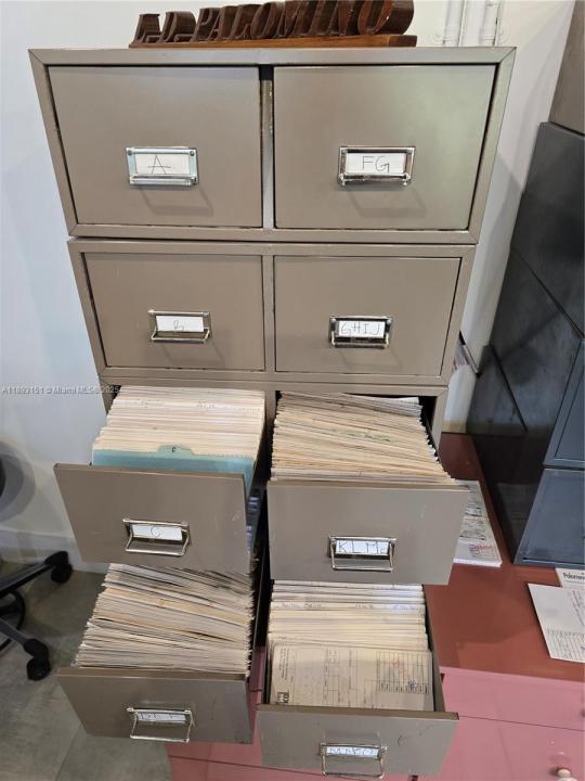 2100 Coral Way, Coral Gables, Floride 33145, États-Unis