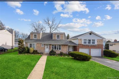 145 Washington Avenue, Babylon, ニューヨーク 11729, アメリカ合衆国