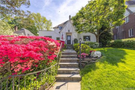 209 Pondfield Road, Yonkers, New York 10708, HOA KỲ