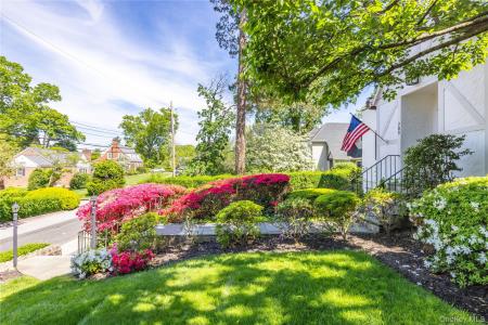 209 Pondfield Road, Yonkers, New York 10708, HOA KỲ