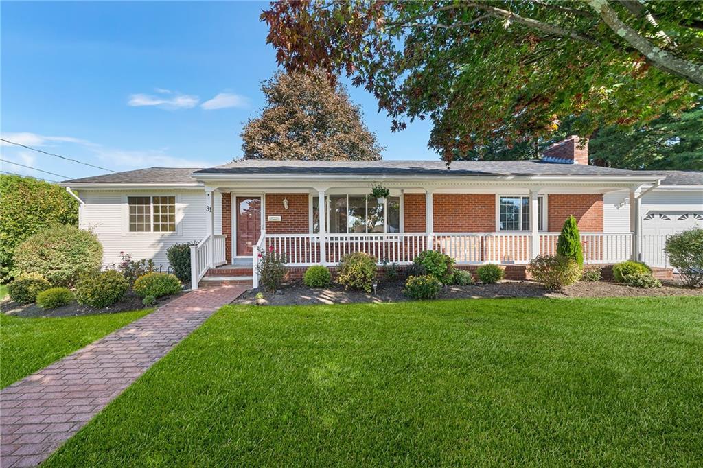 31 Conifer Drive, North Providence, Rhode Island 02904, Stati Uniti