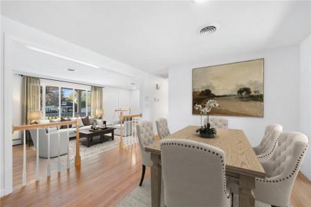 31 Conifer Drive, North Providence, Rhode Island 02904, Stati Uniti